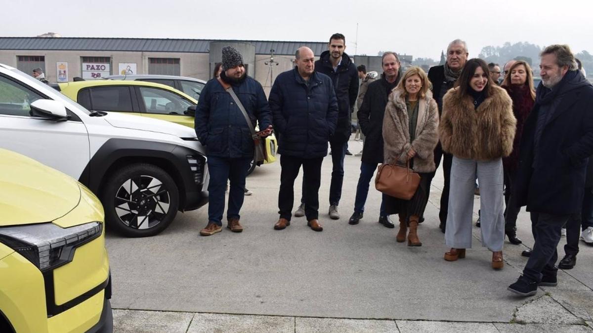 María Jesús Lorenzanza presenta ayudas para la compra de coche eléctrico.