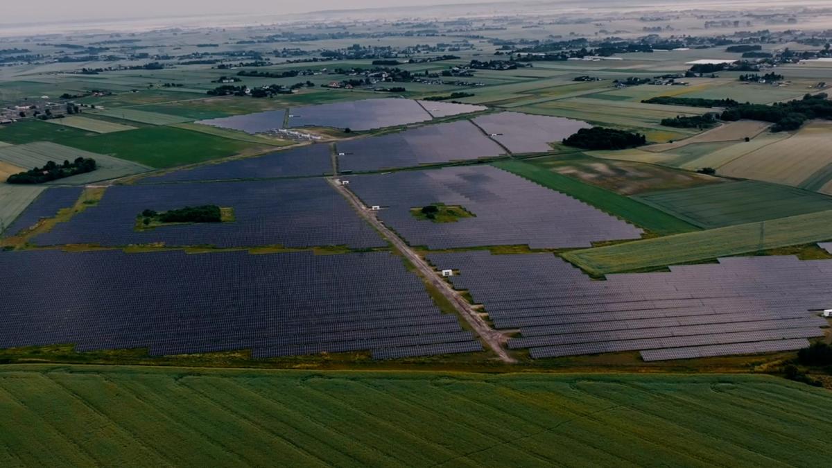 Planta solar de Qualitas Energy en Polonia.