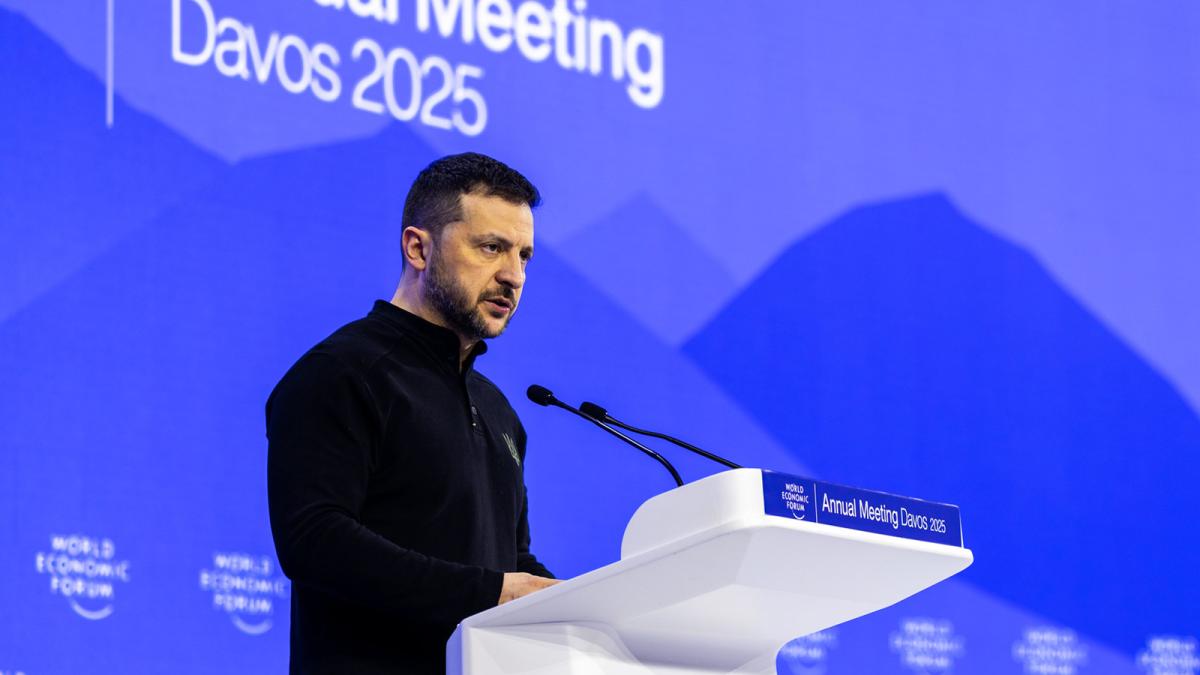 Zelenski pide un tope al precio del petróleo ruso de 30 dólares por barril
