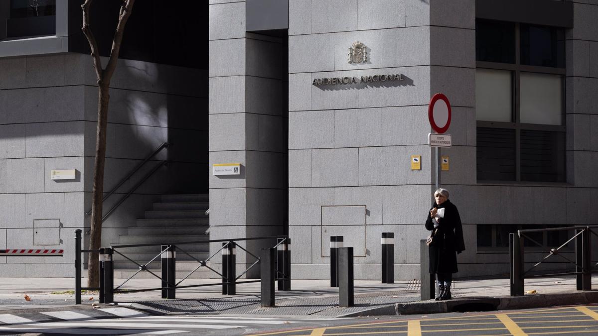 Entrada a la Audiencia Nacional en la calle García Gutiérrez, 1, a 13 de enero de 2025, en Madrid (España). 