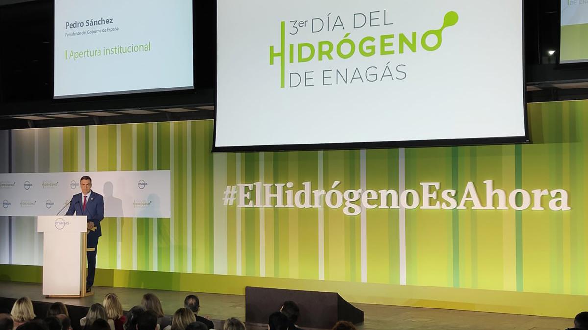 El presidente del Gobierno, inaugura la III edición del Día del Hidrógeno de Enagás.