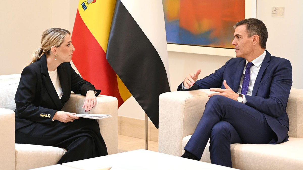 Guardiola espera que Pedro Sánchez aproveche su visita a Extremadura para anunciar la prórroga de la central de Almaraz