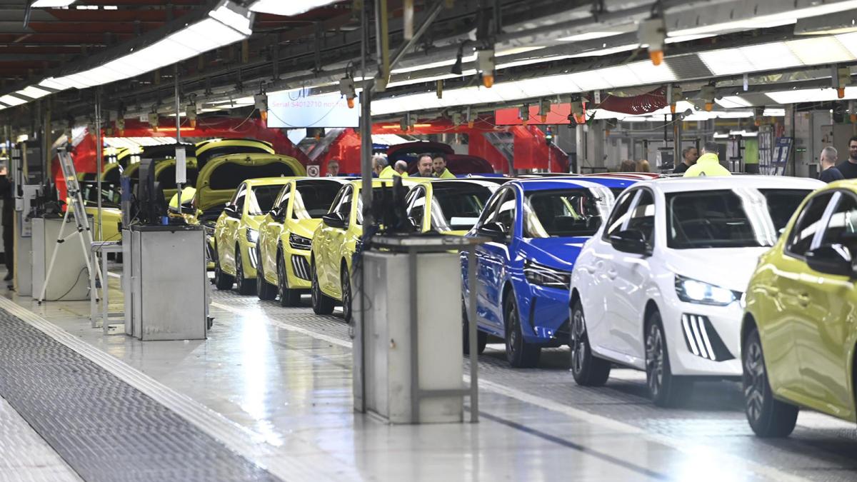 El sector automotriz registró un superávit comercial de 15.991 millones en 2024, un 15% menos