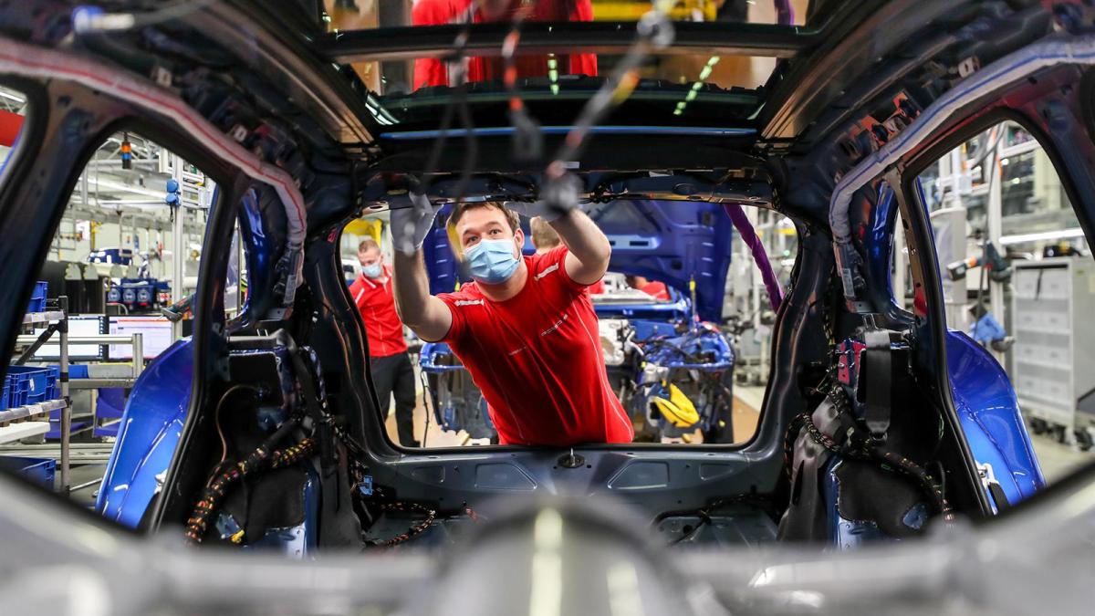 La industria automovilística alemana cayó un 5% en 2024 y perdió hasta 19.000 empleos