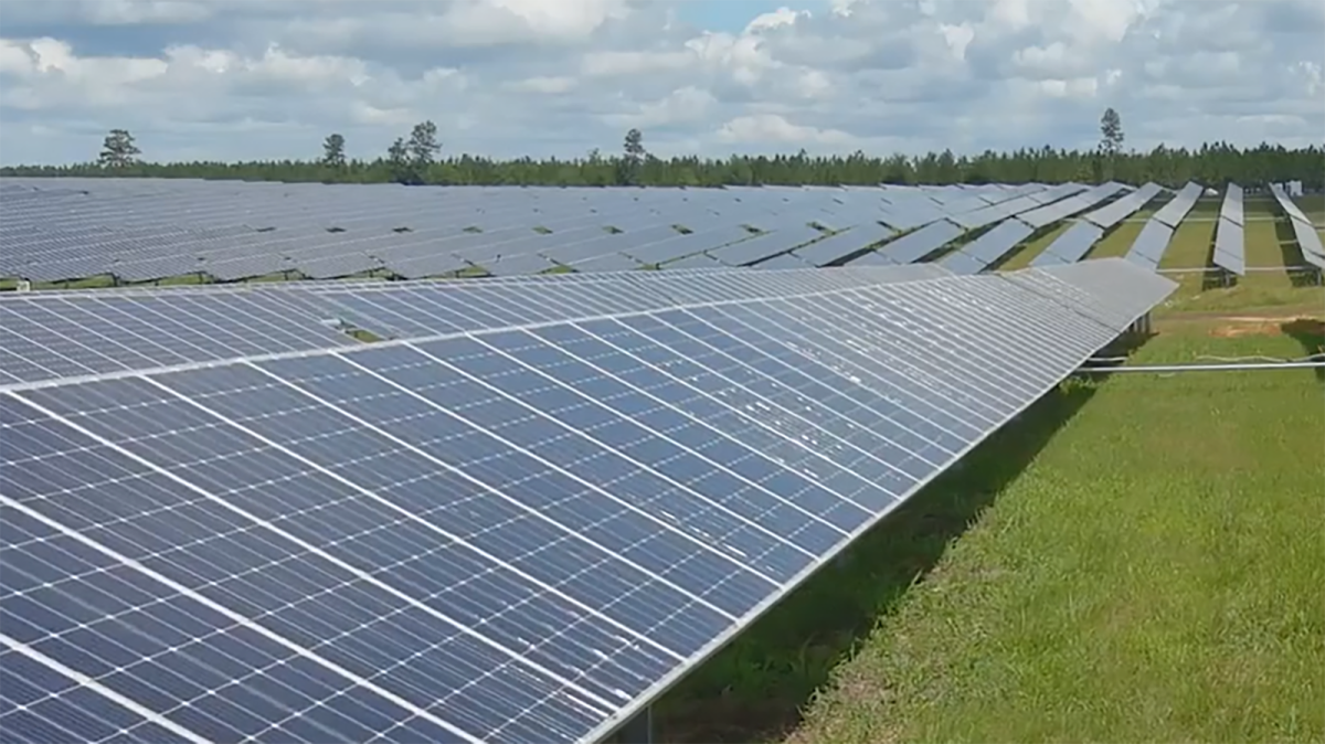 El Gobierno tumba un proyecto solar con baterías en mitad de los municipios valencianos afectados por la DANA