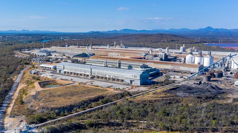 Rio Tinto firma un acuerdo de energía solar y baterías para asegurar el futuro de sus fundiciones y refinerías en Gladstone