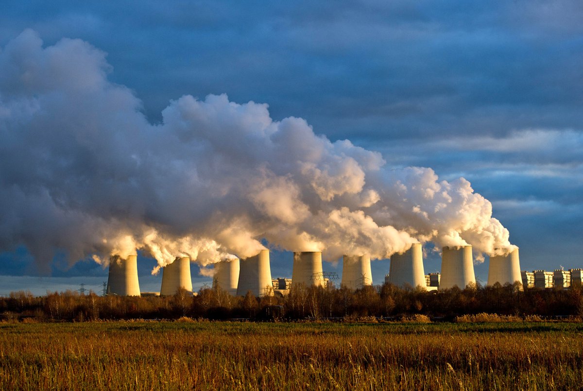 La producción eléctrica con combustibles fósiles en Alemania aumentó un 10% en el primer semestre de 2025