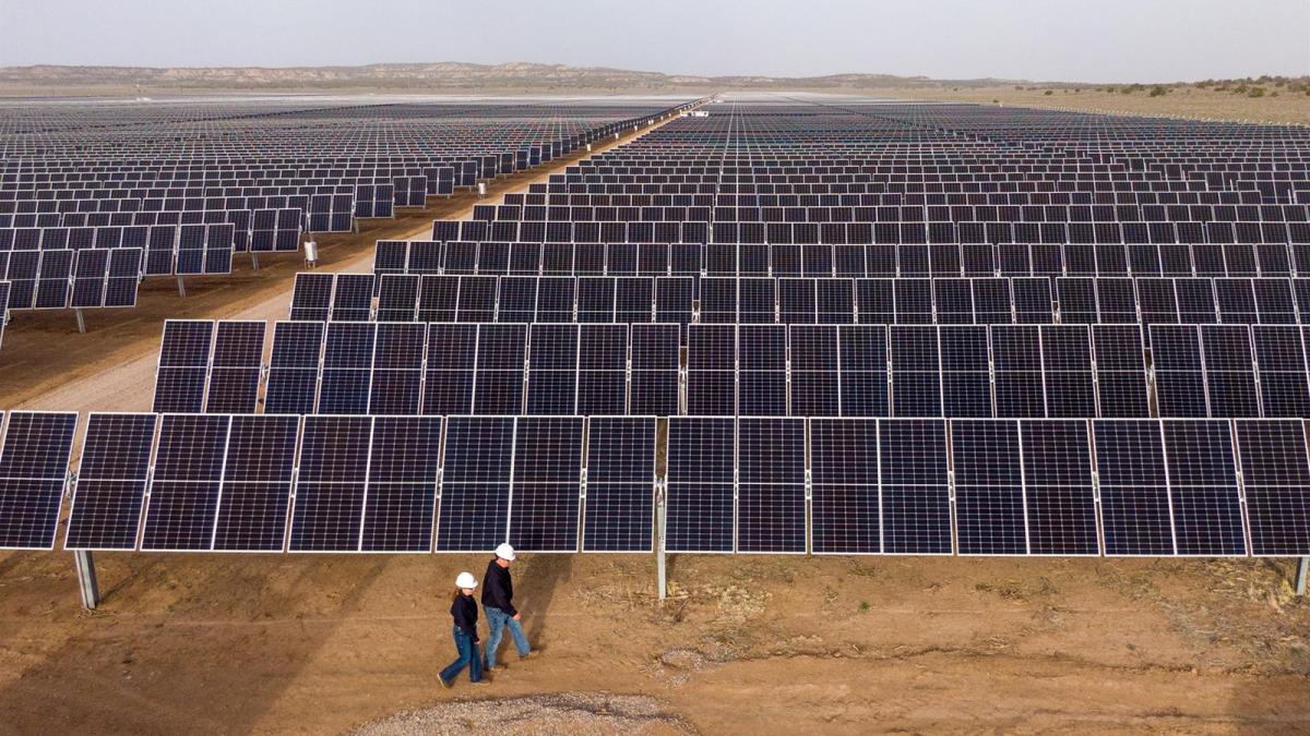 Repsol vende a Stonepeak el 46,3% de una cartera de activos renovables en EEUU de 777 MW por 300 millones