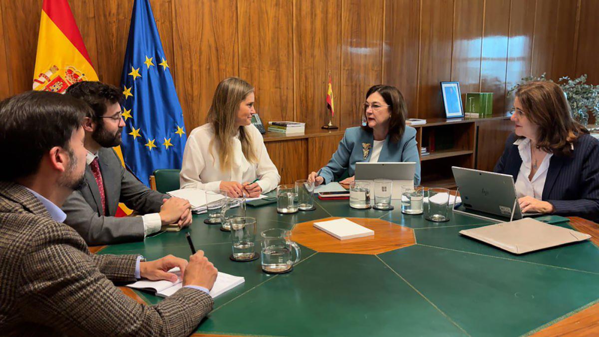 Aagesen se reunirá este viernes con la ministra portuguesa para analizar el apagón