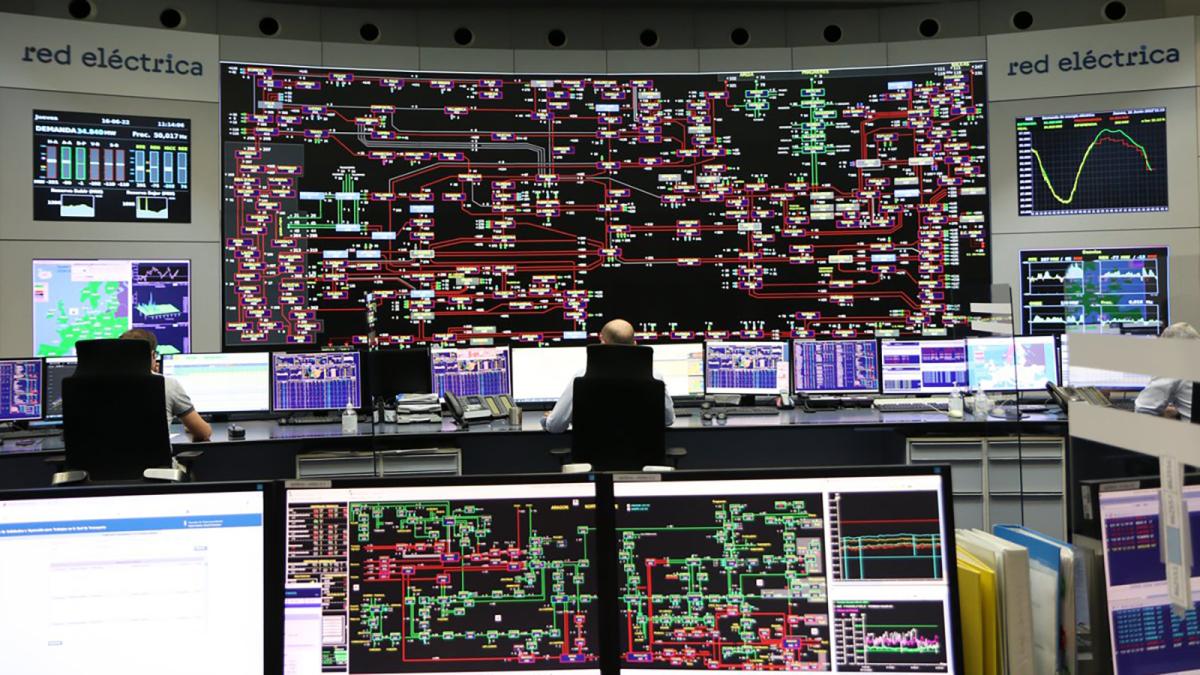 El Ejecutivo comenzará a reforzar el sistema eléctrico tan pronto como tenga certezas sobre la causa del apagón