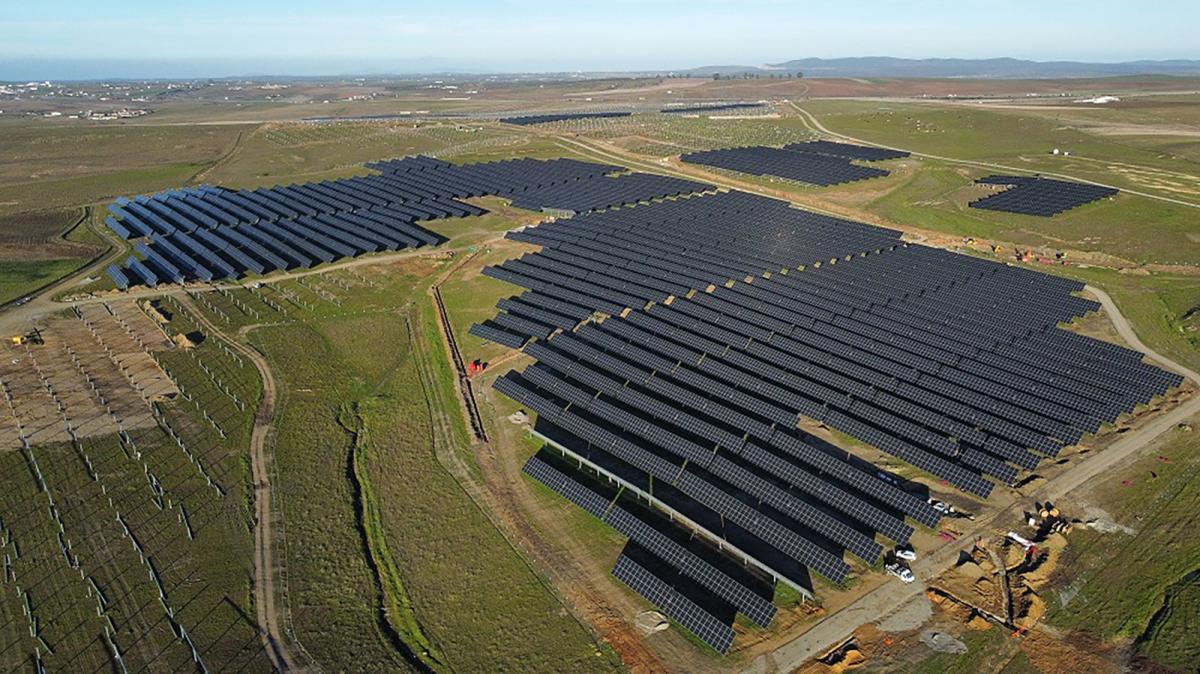 Q Energy construye otro proyecto fotovoltaico de 96 MW en España