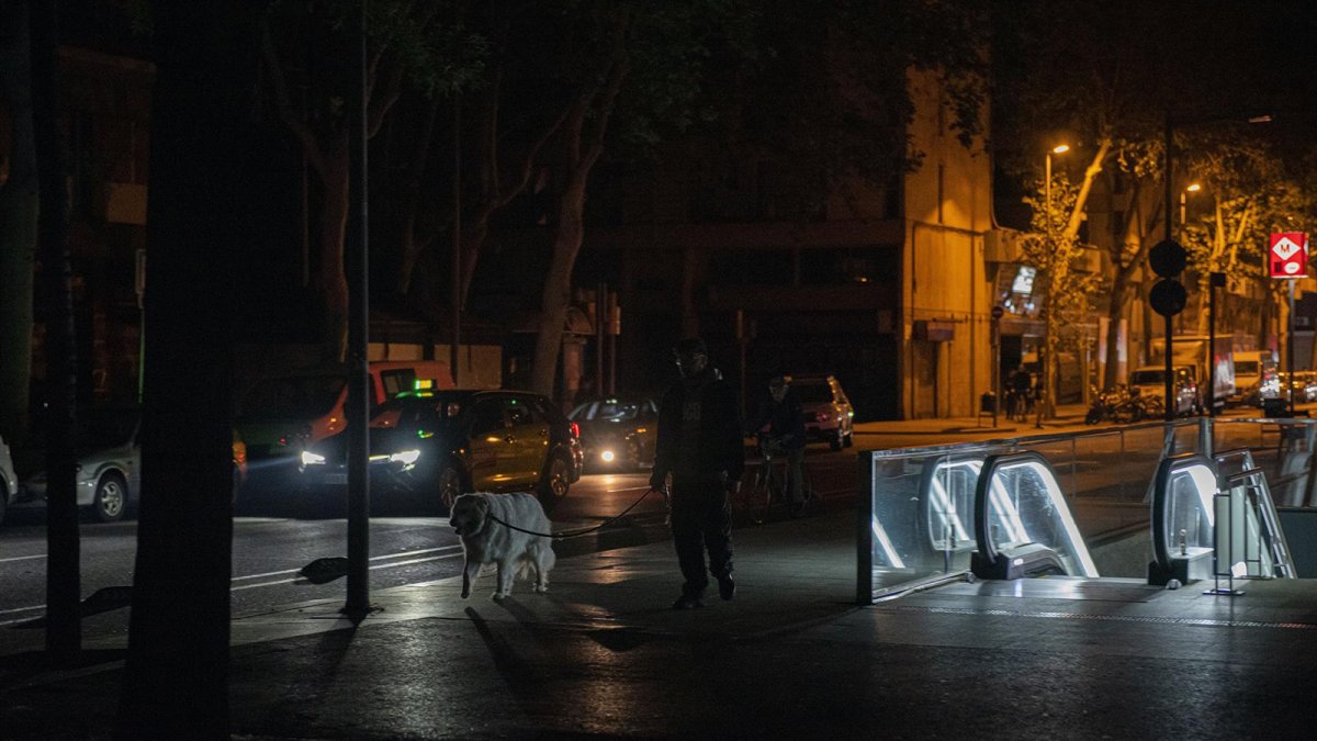 La OCU pide compensaciones para los afectados por el apagón del 28 de abril