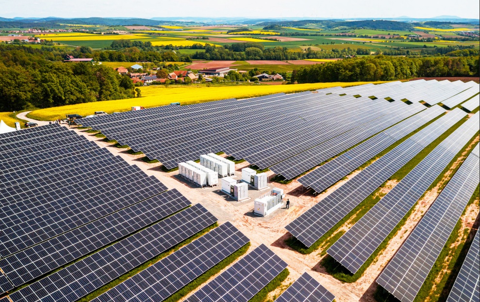 El almacenamiento de baterías en Europa crece un 15% en 2024, mientras en España desciende por tercer año consecutivo