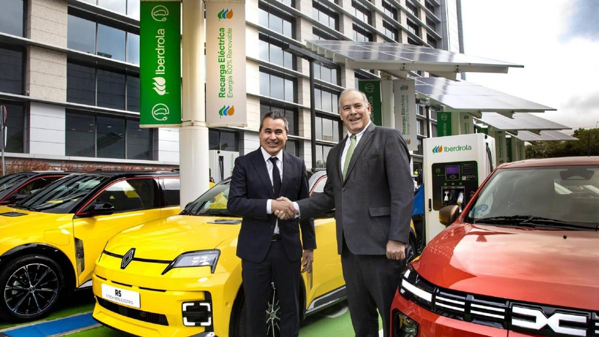 Renault e Iberdrola firman un acuerdo para impulsar la movilidad sostenible y los puntos de recarga
