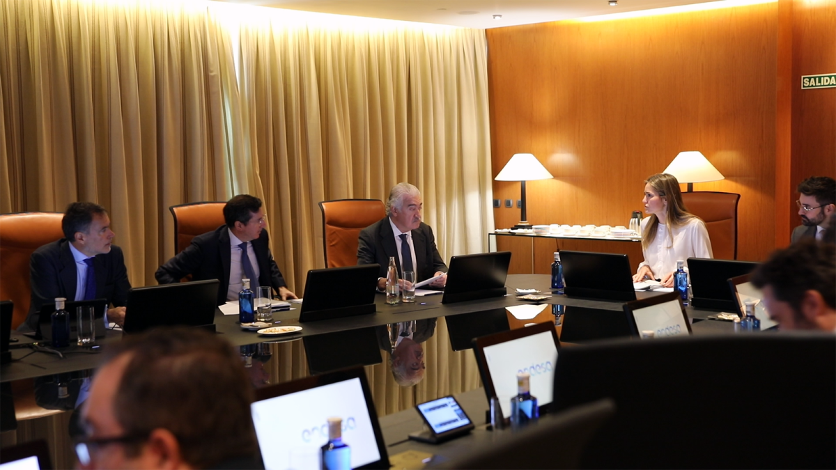 El comité sobre el apagón regresará este martes al Ministerio tras dos reuniones fuera