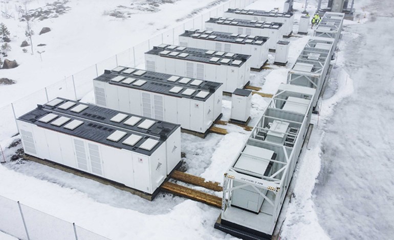 Sungrow instala un sistema de almacenamiento en baterías BESS cerca del Círculo Polar Ártico