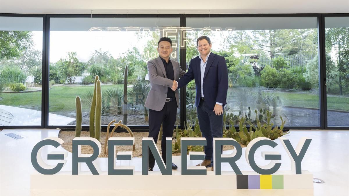 Grenergy firma con BYD el mayor suministro de baterías para su megaproyecto de almacenamiento Oasis de Atacama en Chile