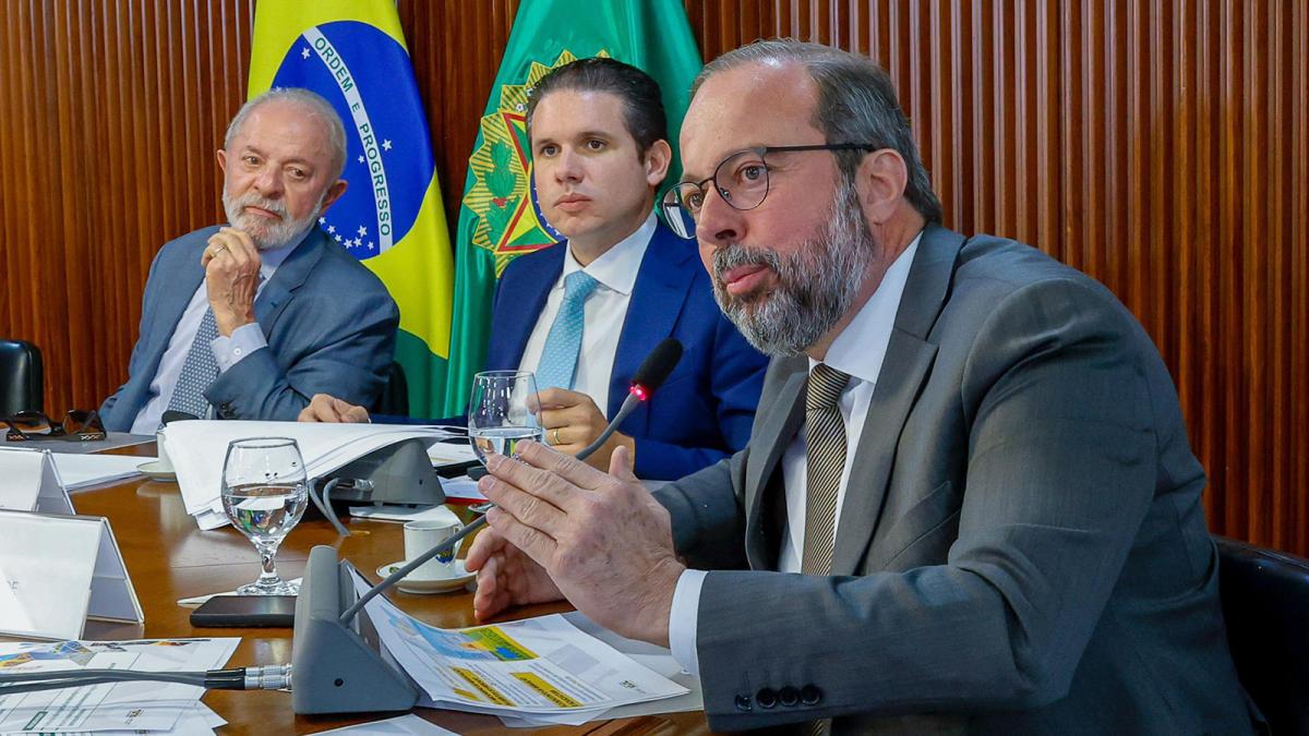 Brasil insta a sus países vecinos a reducir las tarifas del transporte del gas que importa