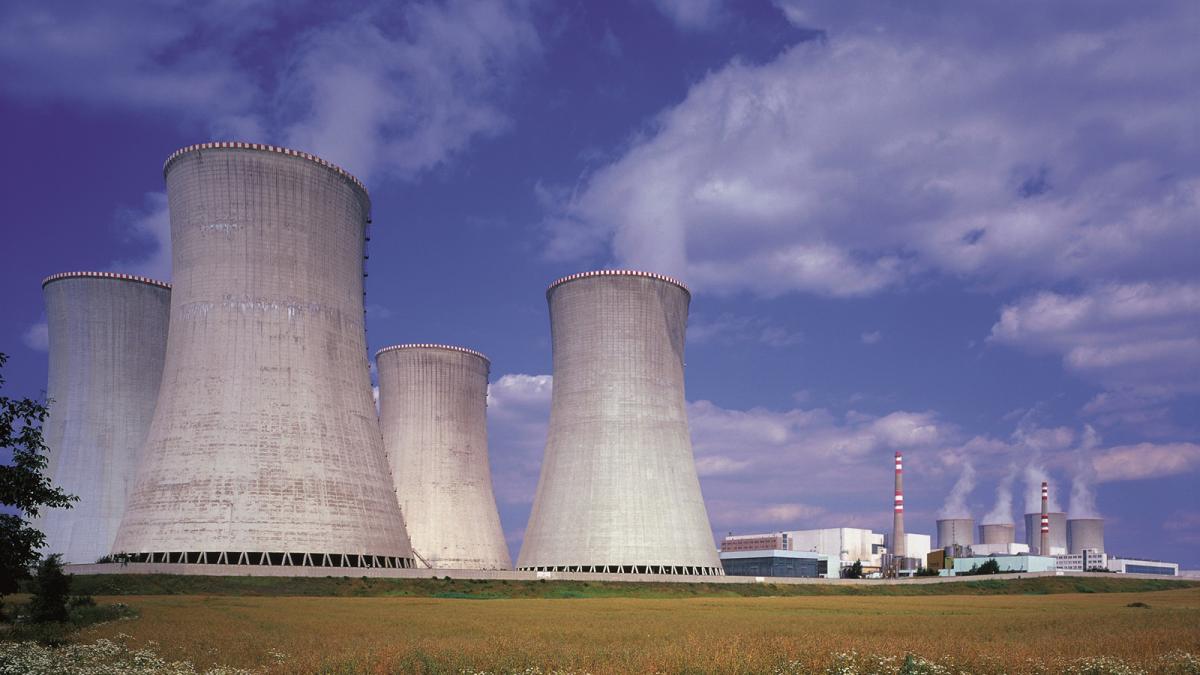 República Checa firma con surcoreana KHNP la construcción de dos reactores nucleares en Dukovany