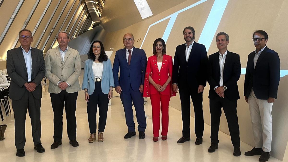 España aspira a una industria "resiliente y limpia" porque "no hay plan B" a la descarbonización
