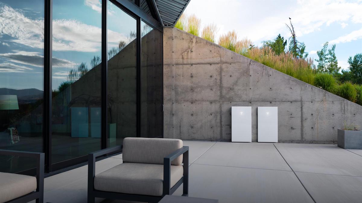Tesla lanza Powerwall 3 en España, una batería para instalaciones domésticas y comerciales