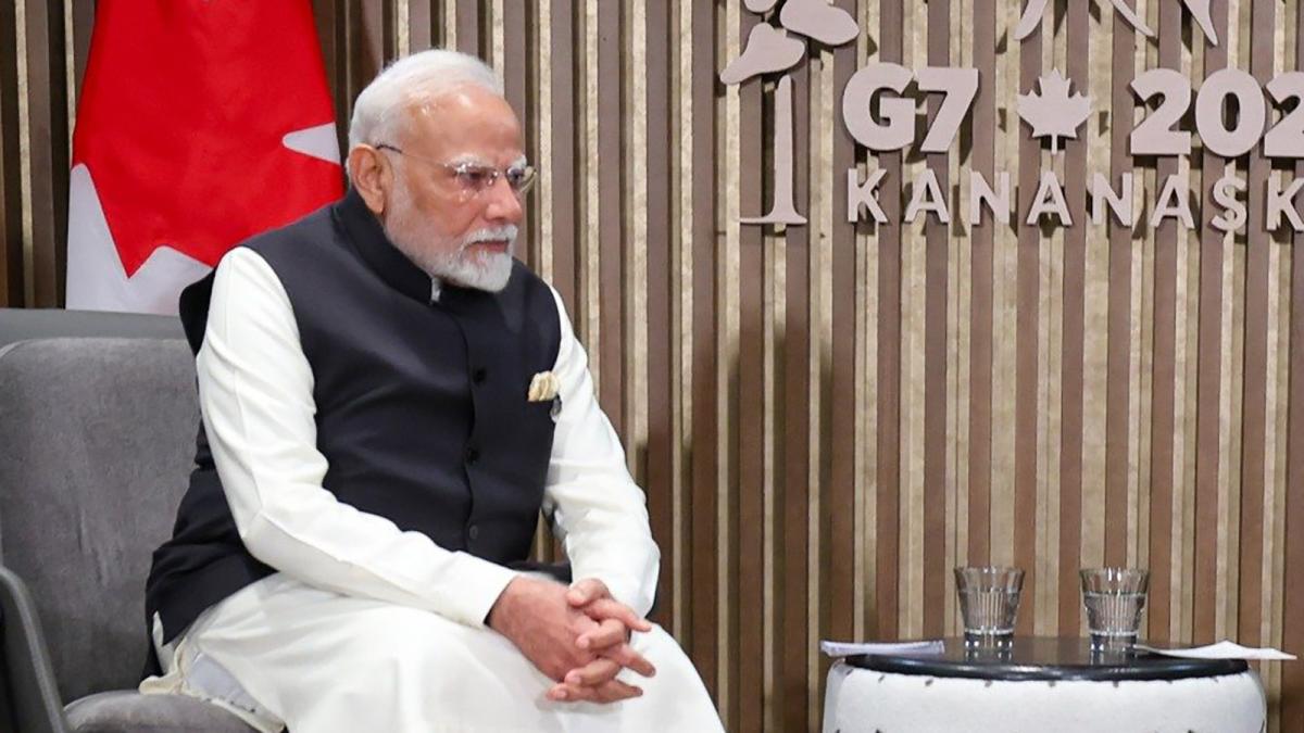 India garantiza el suministro de petróleo ante el posible cierre del Estrecho de Ormuz