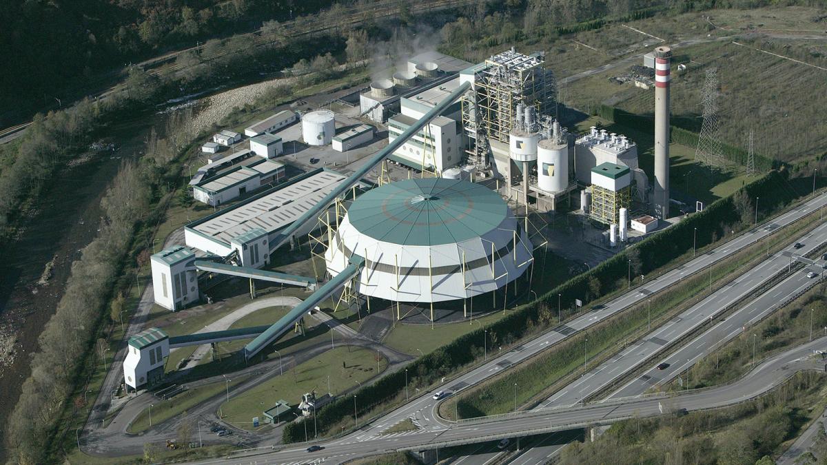 El Gobierno adjudica a Hunosa el nudo de transición justa de La Pereda donde conectará su nueva planta de biomasa