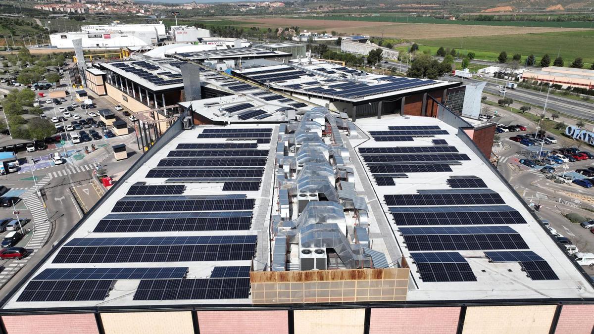 Greenvolt Next desarrolla casi 2 MW de potencia solar para Sonae Sierra en 4 centros comerciales en España