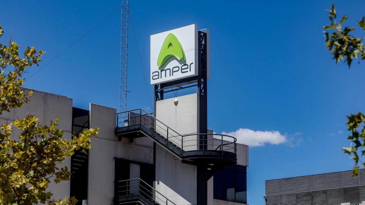 Amper logra un contrato por 9 millones para la electrificación sostenible de zonas rurales en Guinea Conakry