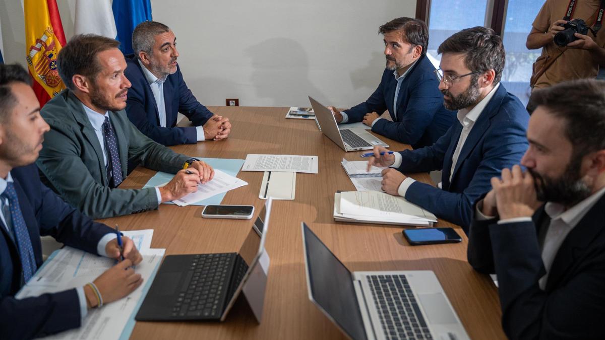 El Gobierno promueve la modernización eléctrica en Canarias con reforma de centrales e inversión en redes