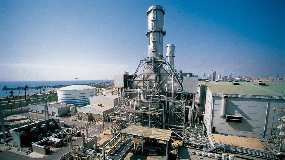 Los ciclos combinados de gas aumentaron su producción un 113,8% en junio y elevaron el precio del 'pool' un 29,5%