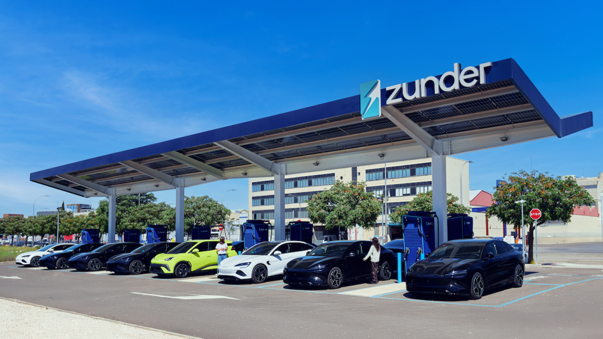 Zunder potencia la electrificación en Madrid con su nueva estación de carga ultrarrápida, la número 200