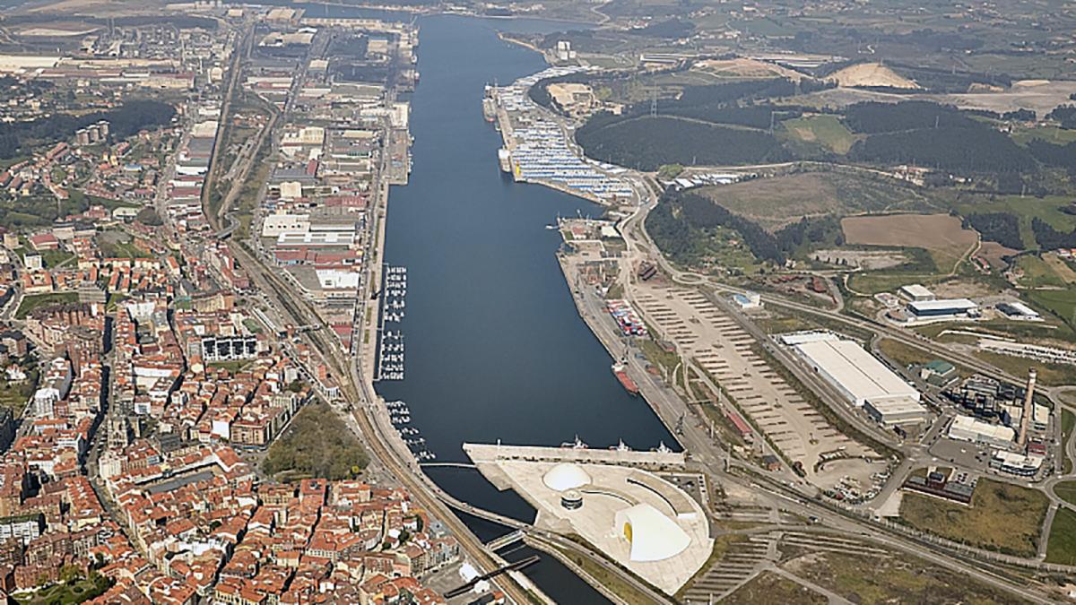 El puerto de Avilés presenta un dispositivo para aprovechar las energías renovables
