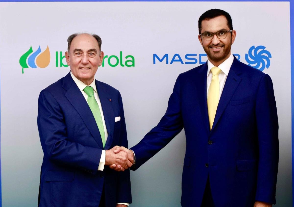 Iberdrola vuelve a asociarse con Masdar para coinvertir 5.200 millones en uno de los mayores parques eólicos marinos del mundo
