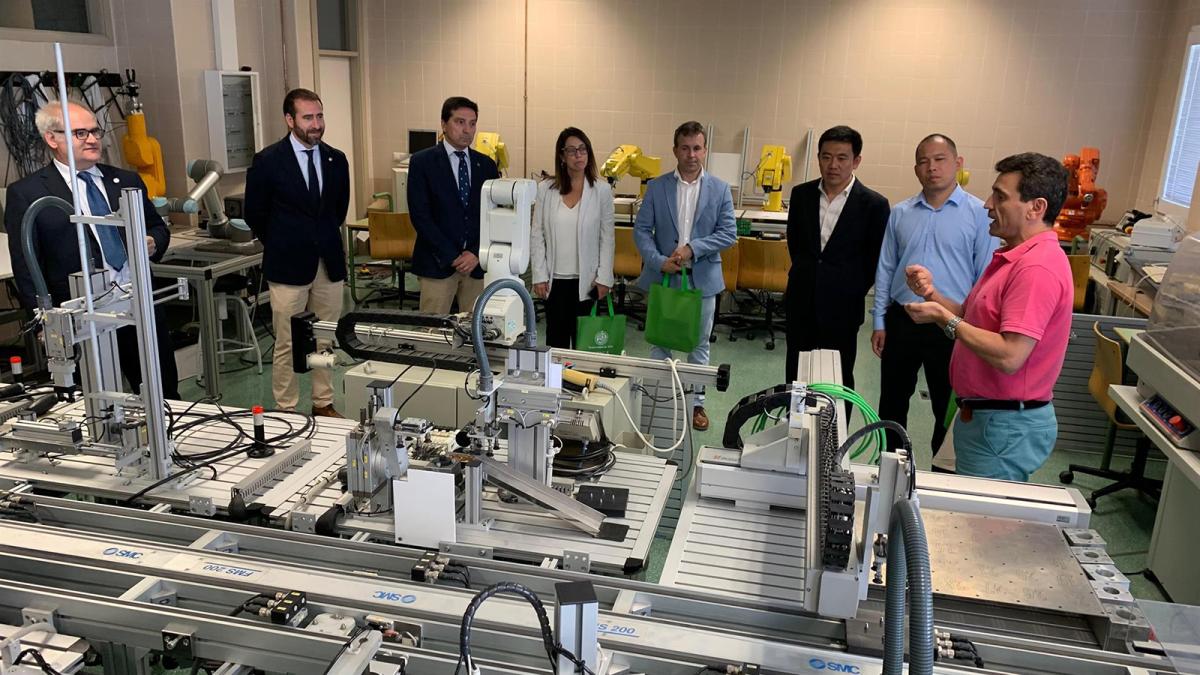 La china Tianneng planea implantar en Jaén una planta de ensamblaje de baterías