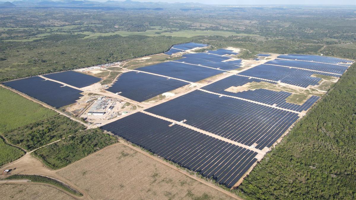 Acciona Energía comienza a suministrar energía desde el mayor complejo fotovoltaico de Centroamérica y El Caribe