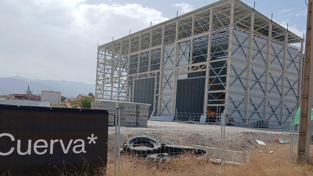 Cuerva lleva el autoconsumo solar a la nueva Escuela Militar de Helicópteros de Armilla