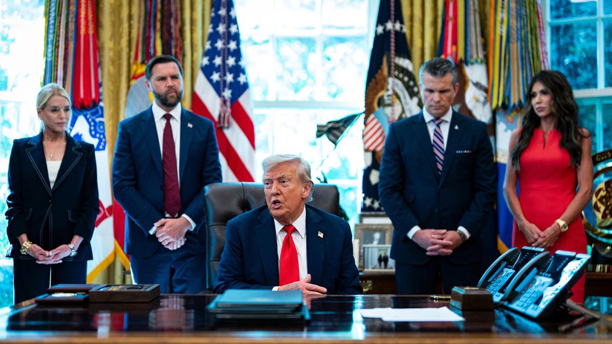 Trump defiende el carbón y la nuclear y asegura que no permitirá nuevos proyectos eólicos