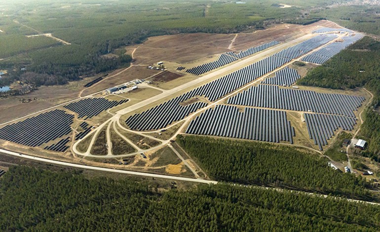 Parque solar de Hultsfred, Suecia.