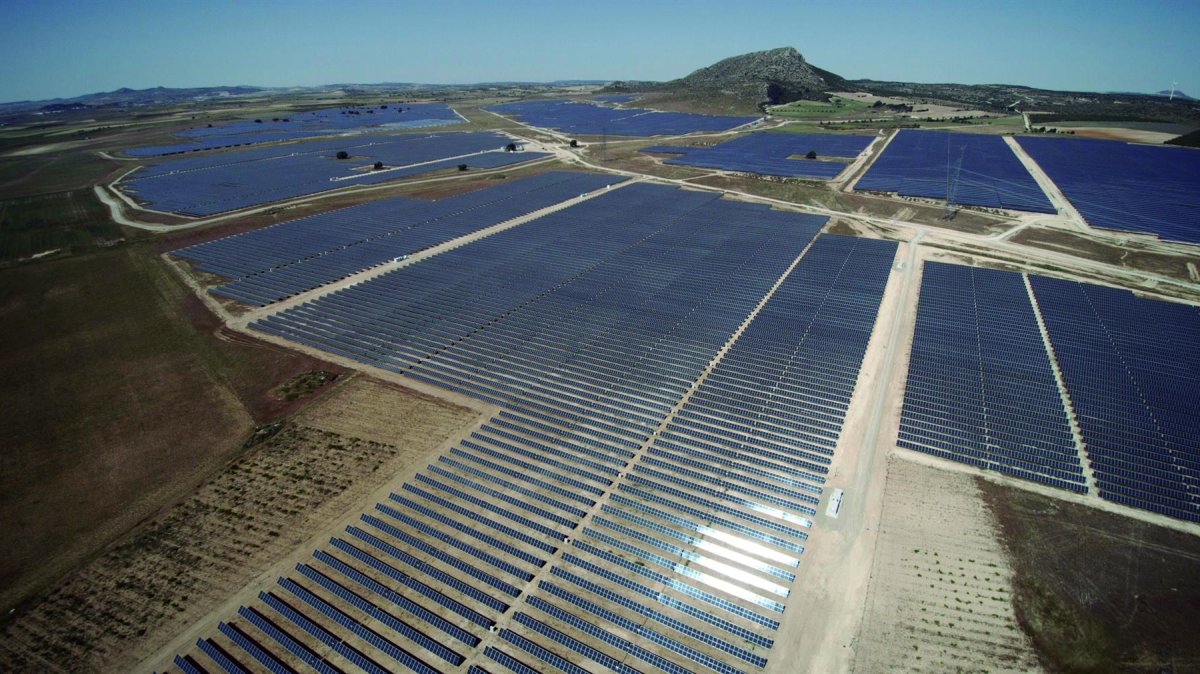 Octopus Energy invertirá en España para desarrollar 600 MW de fotovoltaica con almacenamiento