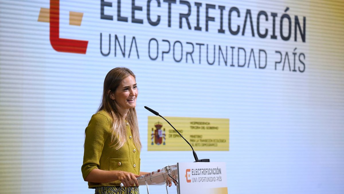 El Gobierno presenta la nueva Planificación Energética a 2030 y aumenta el límite de inversión en redes