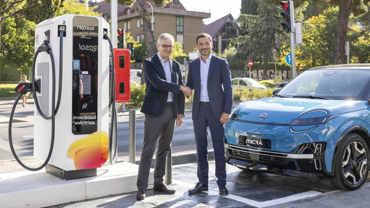 Repsol y Nissan amplían su alianza para impulsar la movilidad eléctrica en España
