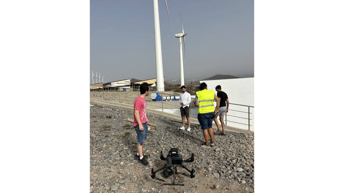 El ITER avanza en un sistema autónomo para la inspección de aerogeneradores.
