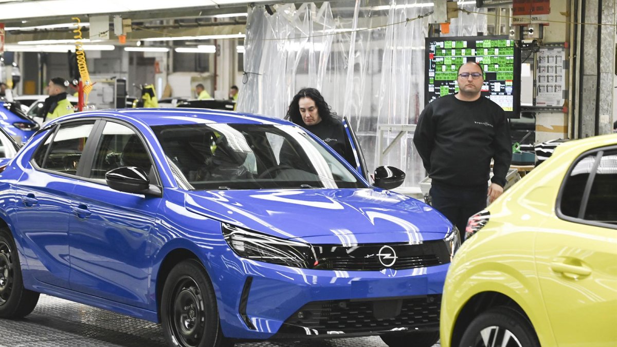 La producción nacional de vehículos cae un 7% hasta agosto, con 1,5 millones de vehículos fabricados