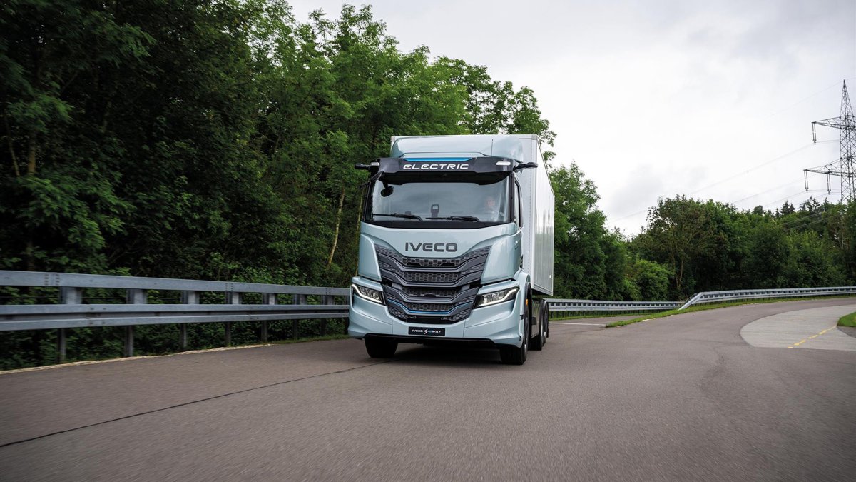 Iveco S-eWay Rígido, el segundo camión eléctrico de la marca con hasta 400 kilómetros de autonomía