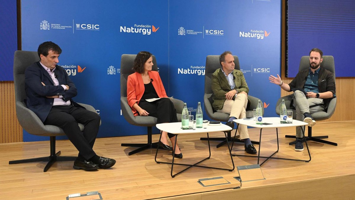 Jornada 'Investigación e innovación en el sector de la energía' organizado por la Fundación Naturgy y el Consejo Superior de Investigaciones Científicas (CSIC).