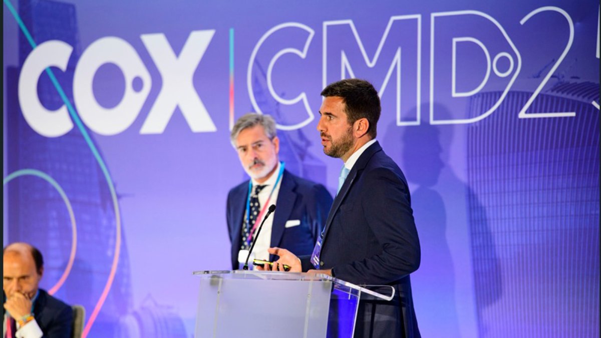 El presidente de Cox, Enrique Riquelme.