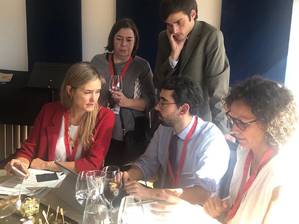 Sánchez ficha a un asesor de Ribera y Aagesen para Moncloa