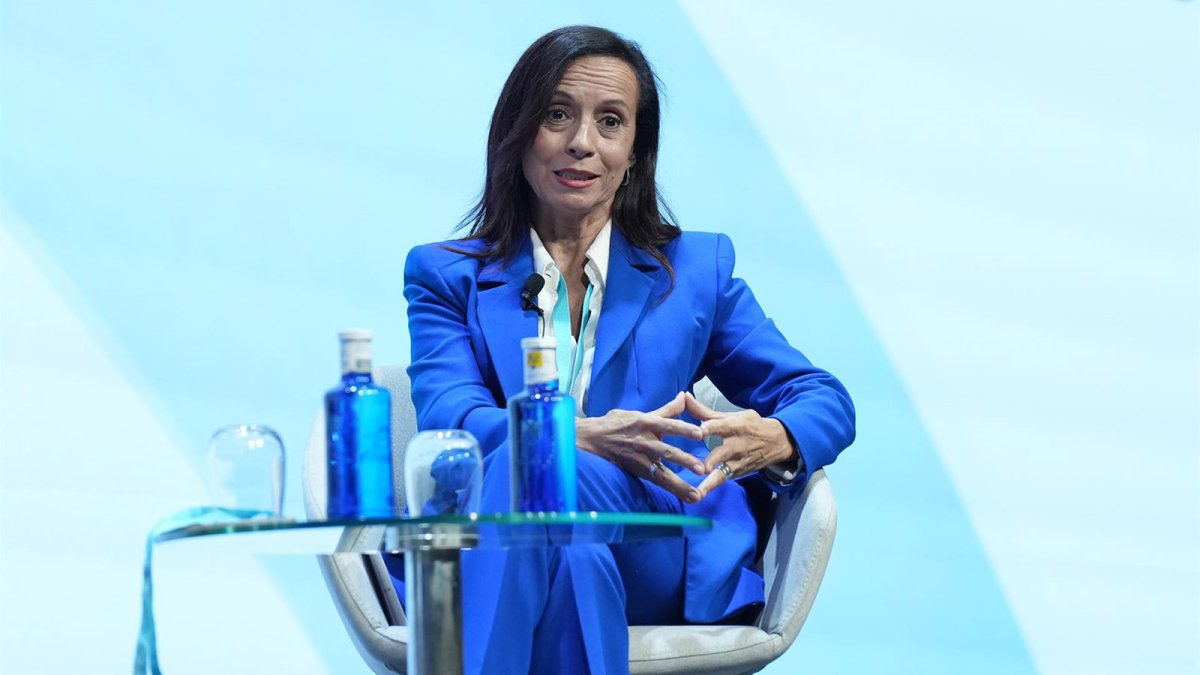 La presidenta de Redeia, Beatriz Corredor, durante la segunda edición del foro 'World in Progress', en el Palau de Congresos de Cataluña. 