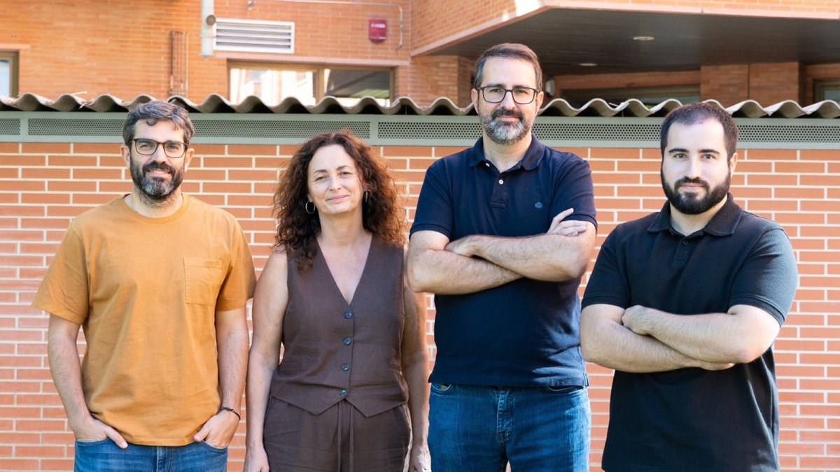 Investigadores del UPV-CSIC desarrollan un catalizador más eficiente y resistente para reducir las emisiones de los coches.